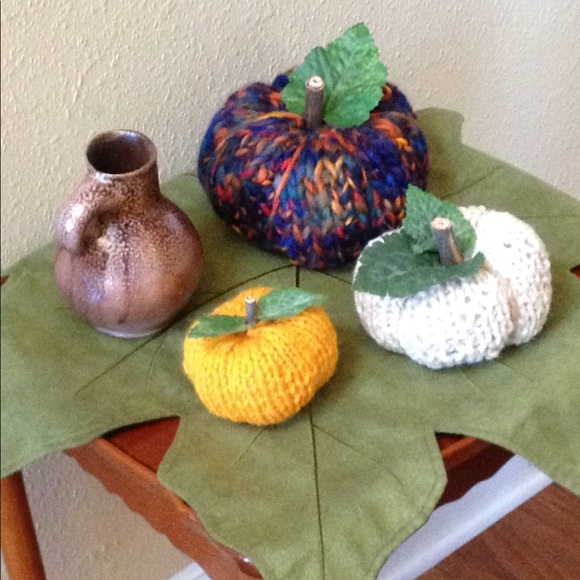 Hand made crochet 🧶 items. - Picture 2 of 12